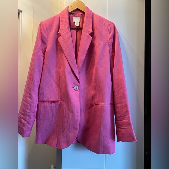 Pink Satin like blazer. H&M size S. - Picture 6 of 6